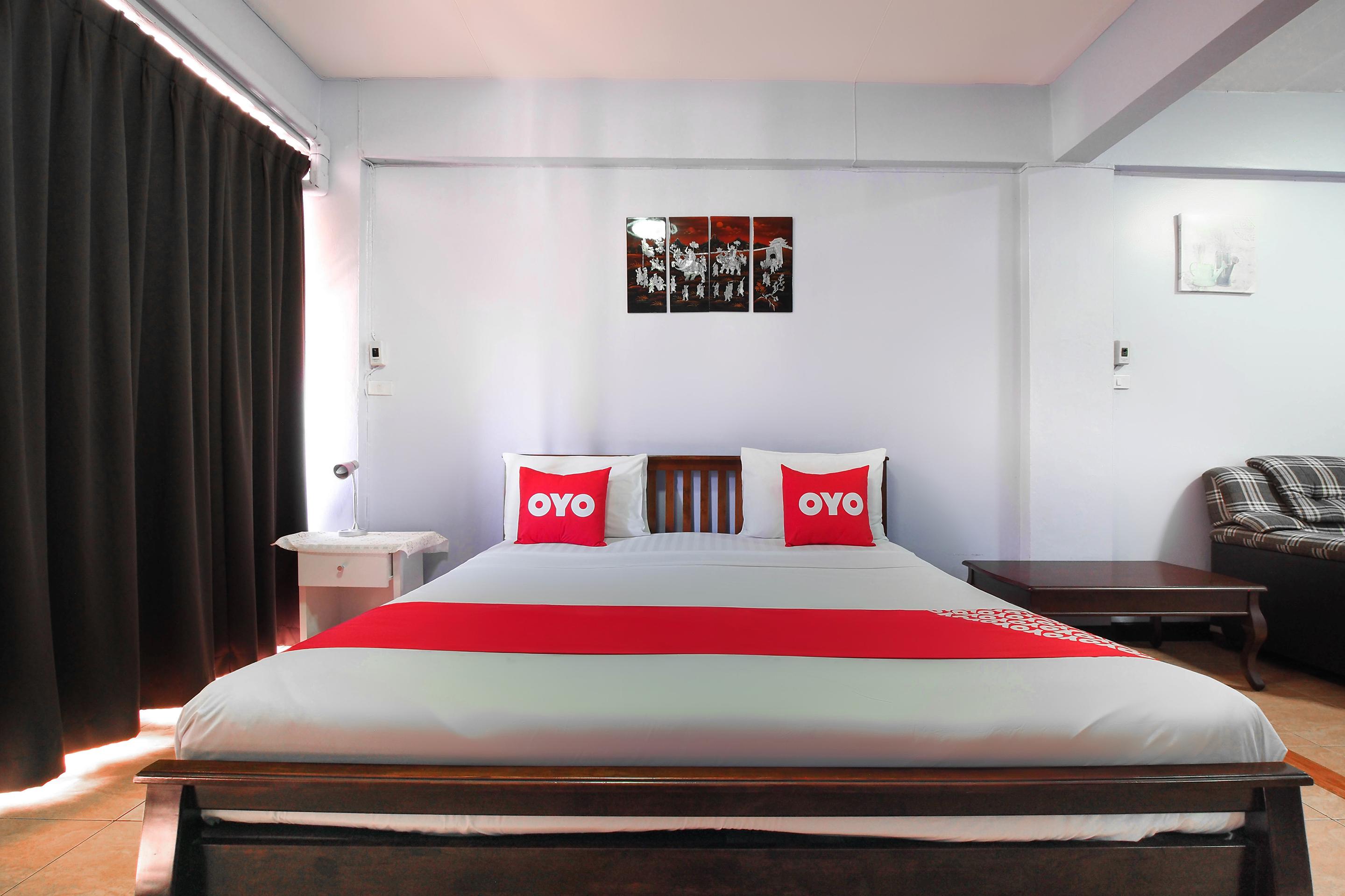 โอโย 963 ซันไชน์ เกสต์เฮาส์ Pattaya ภายนอก รูปภาพ